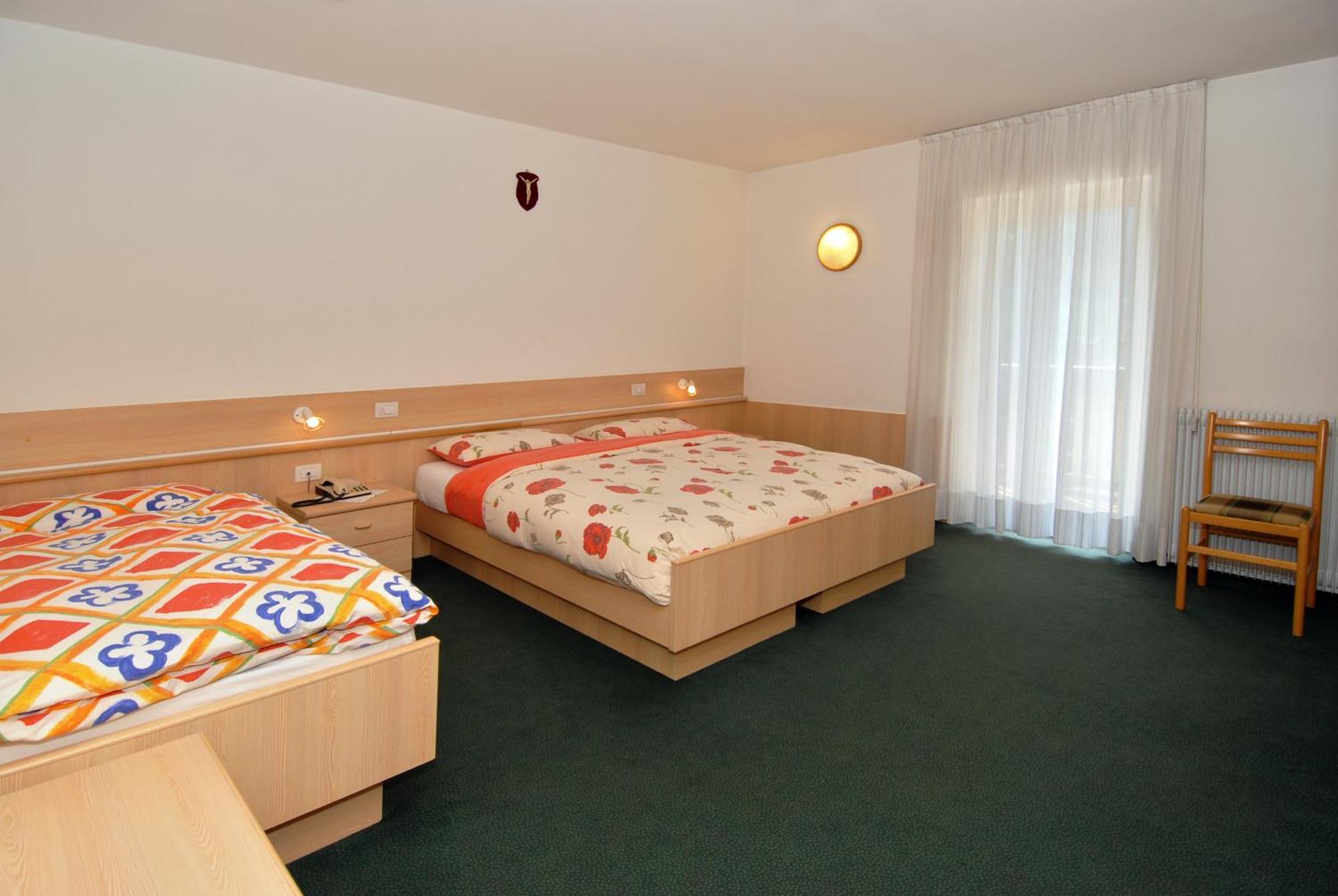 Hotel Zanon Ціано-ді-Ф'ємме Екстер'єр фото